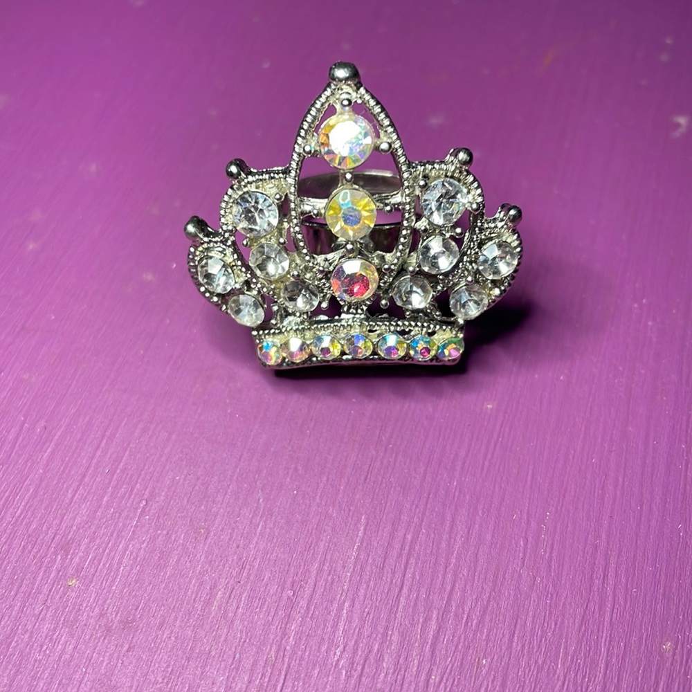 Tiara Ring